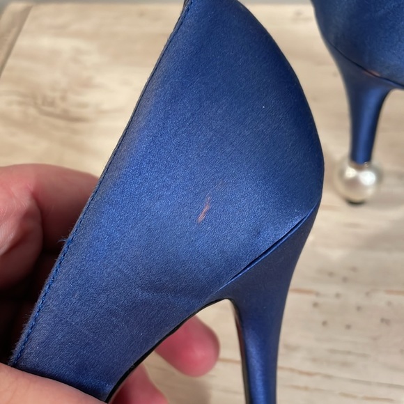 CHANEL Silk Pearl Detail Heels - Picture 12 of 16